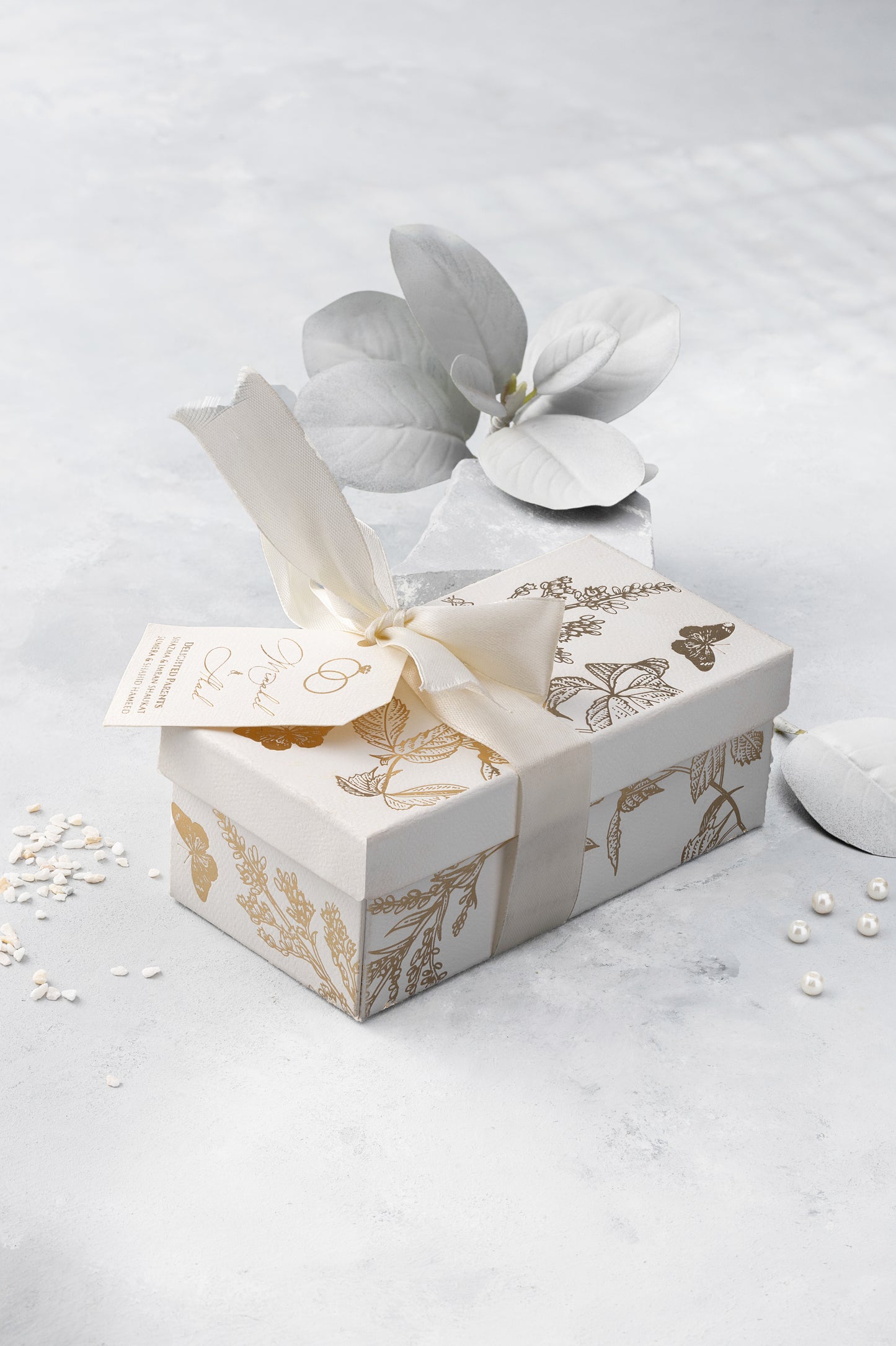 Pearl Essence Favor