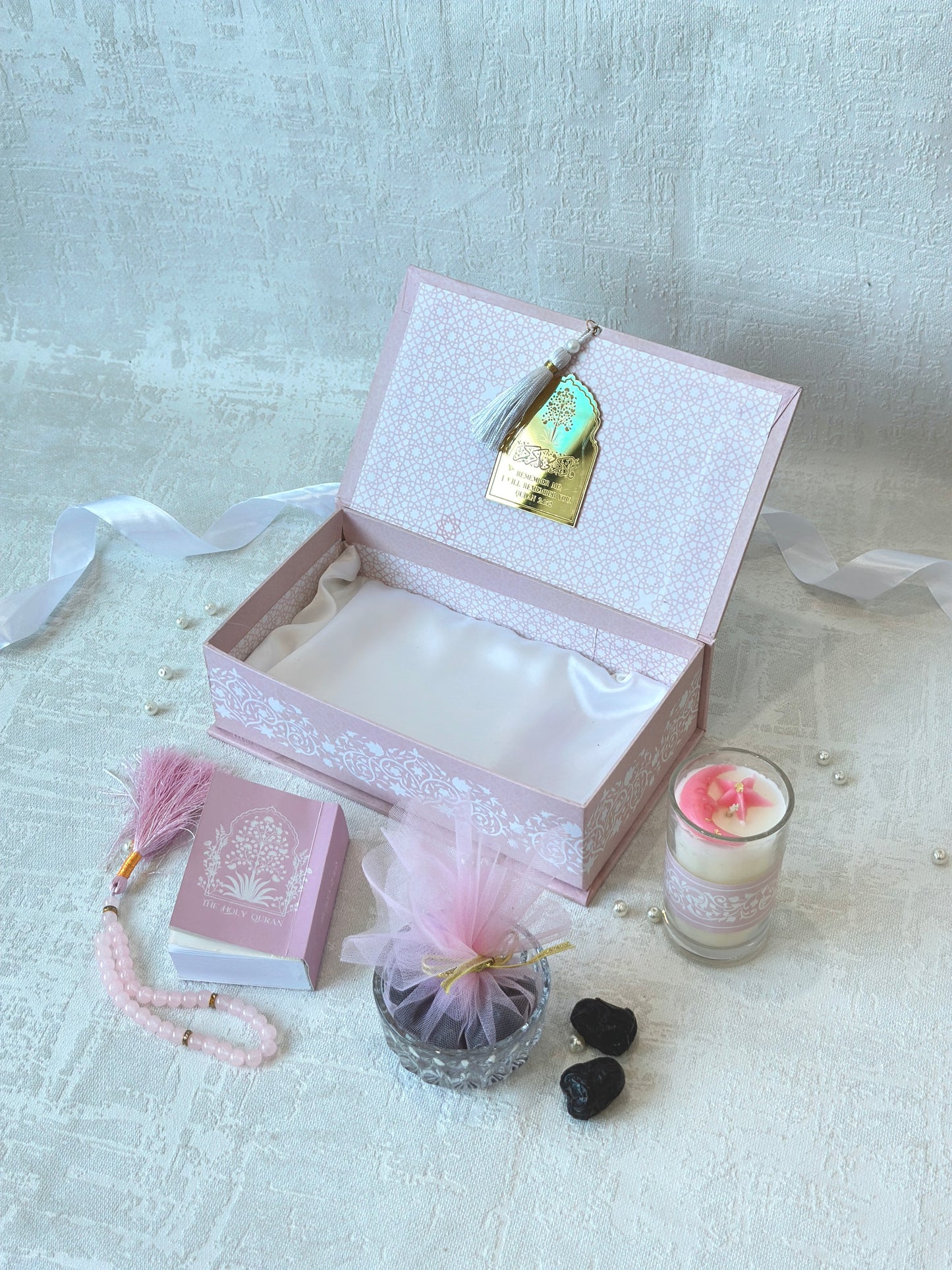 Pink Ramadan Box