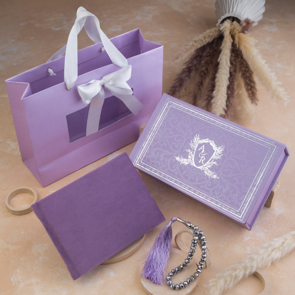gifting,favors